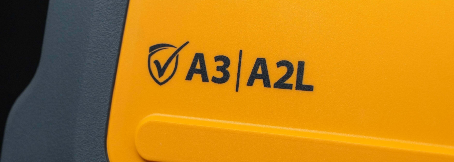 MR53 INT DSC3002 min